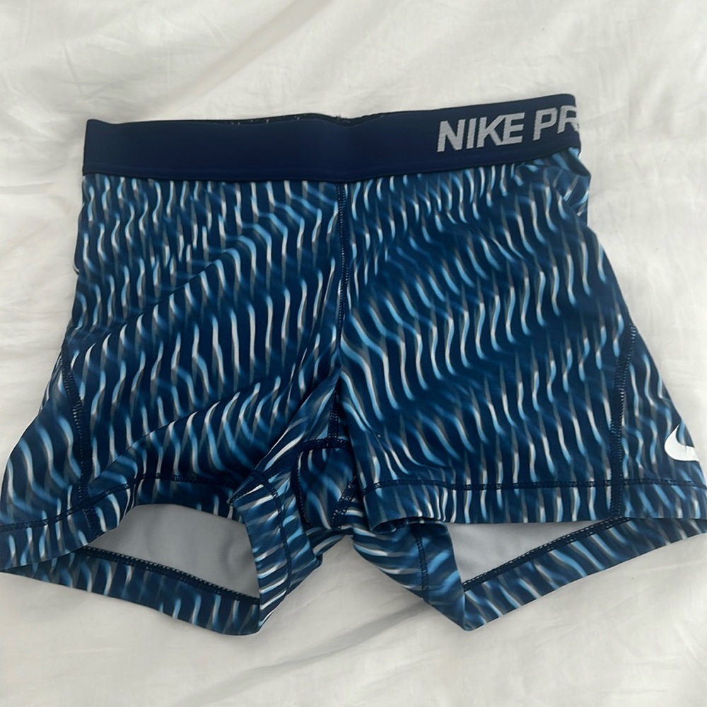 Nike pros